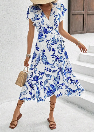 Robe mi-longue bleu et blanche bohemienne