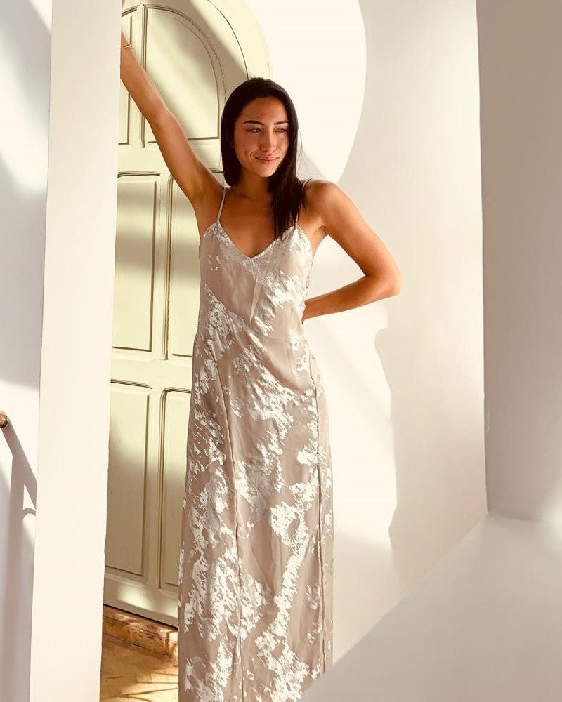 Robe Satin Robe Longue Dos Nu Blanche Robe Longue Dos Nu Blanche