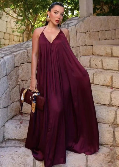 Robe Élégante en Satin Sans Manches à Col Halter Sexy